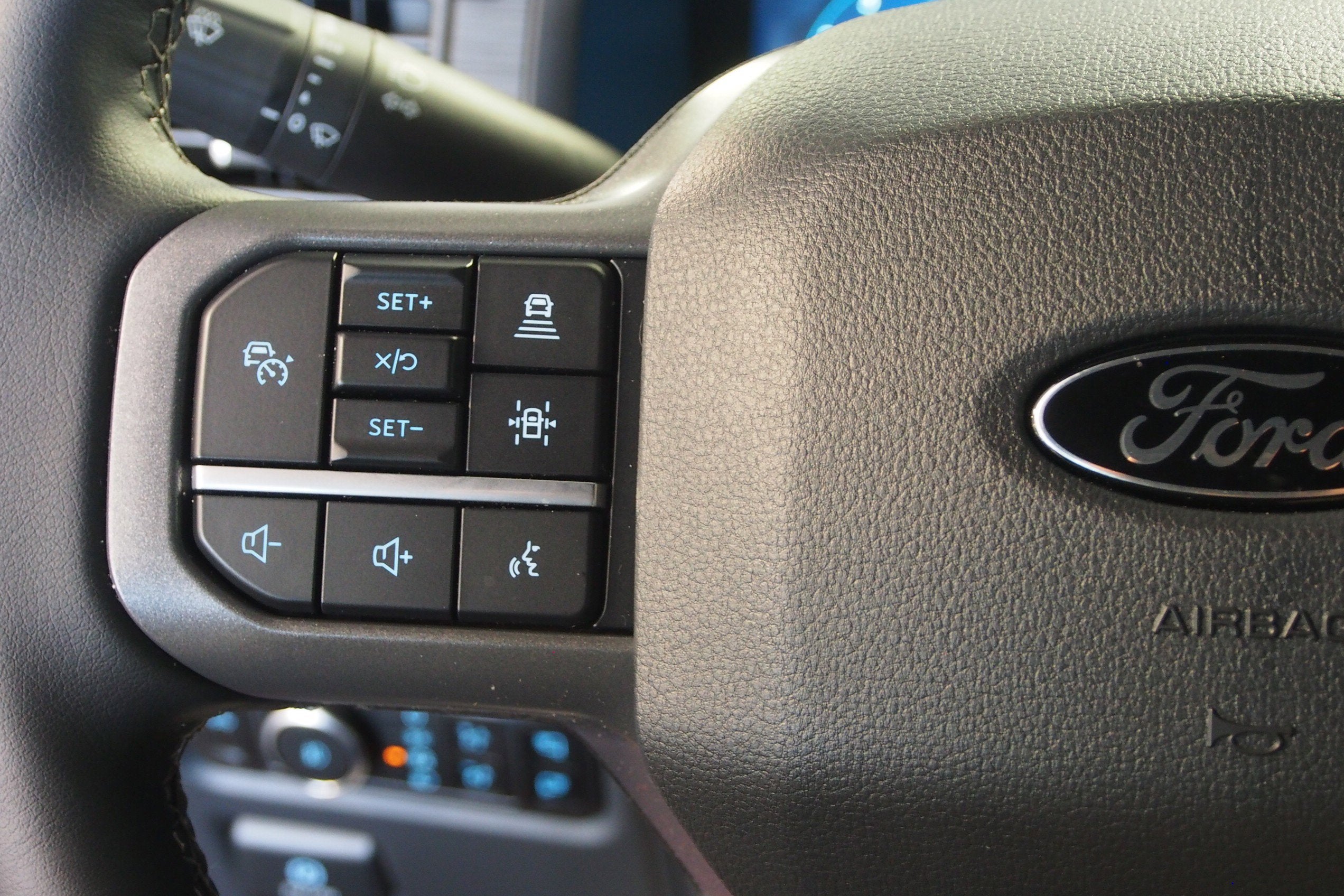 2026 Ford F-150 XLT - Crossroads Courtesy Demo