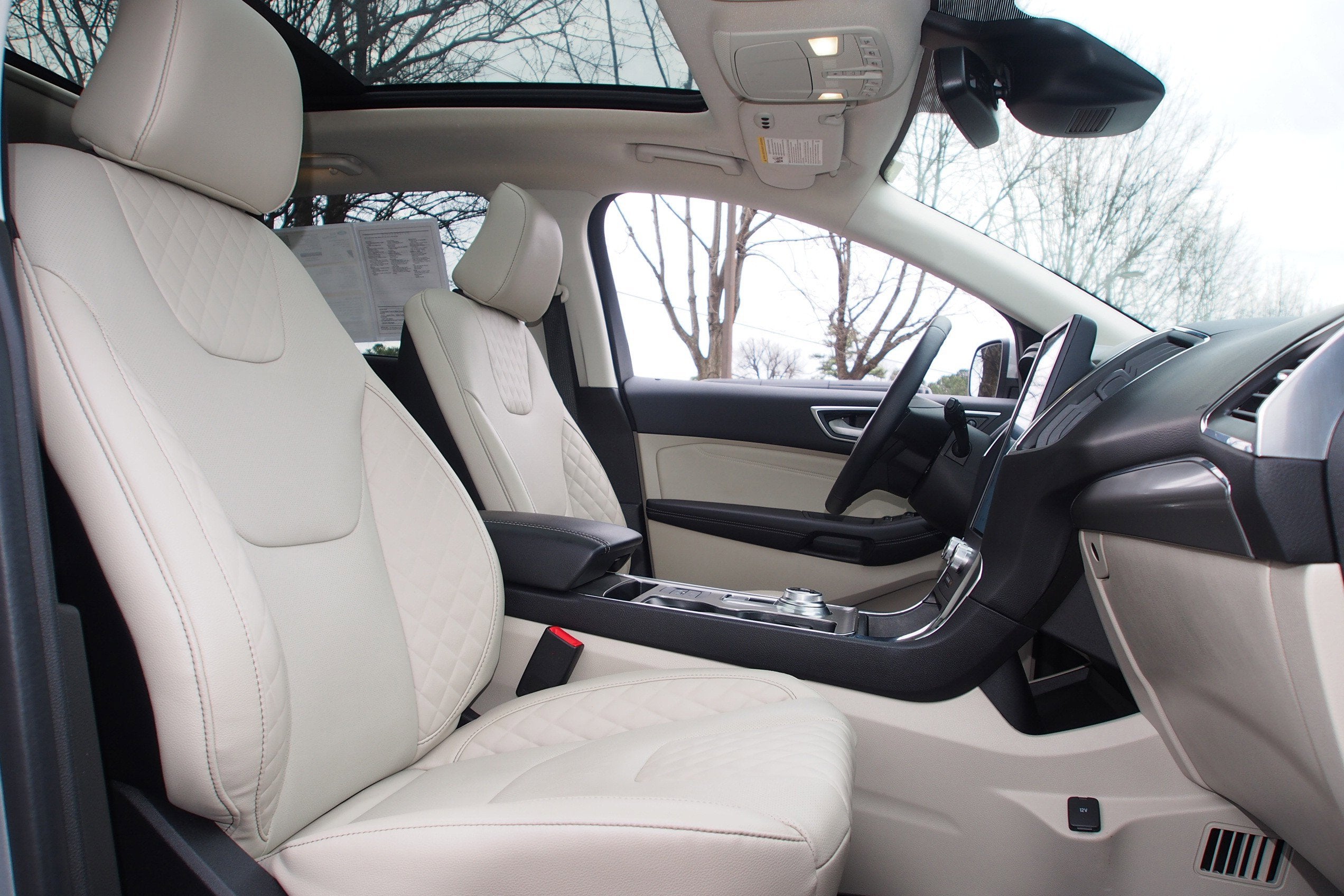 2024 Ford Edge Titanium