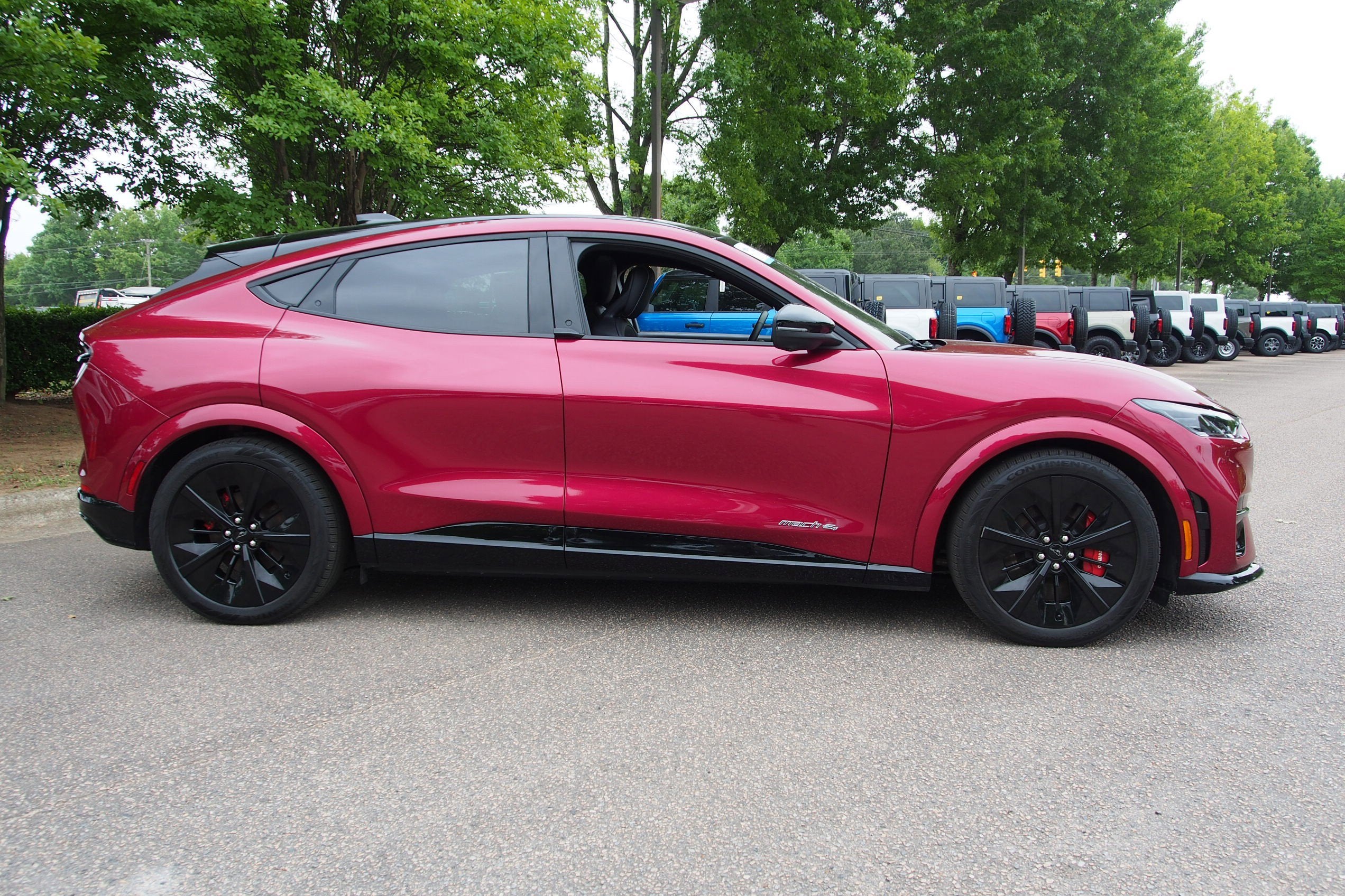 2025 Ford Mustang Mach-E GT