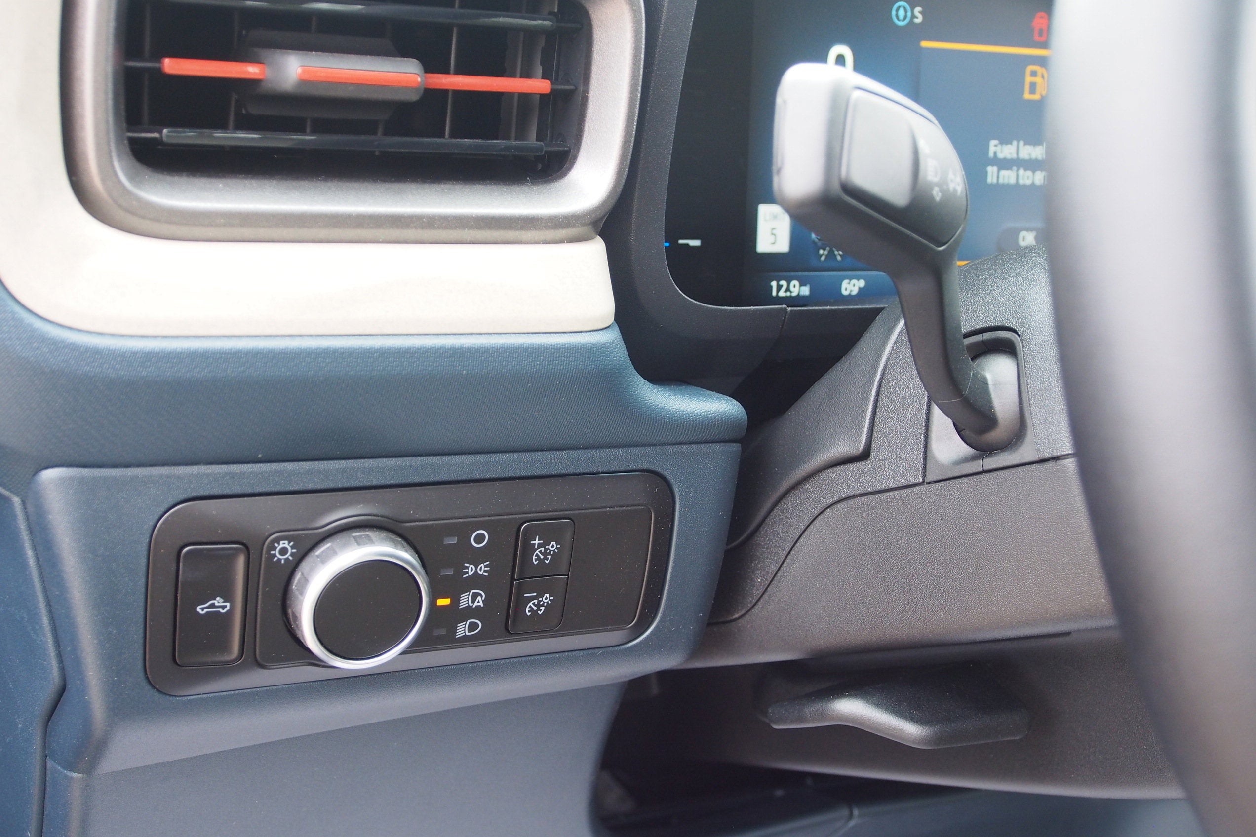 2026 Ford Maverick LARIAT - Crossroads Courtesy Demo