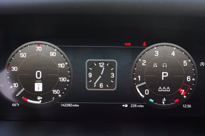 2024 Land Rover Defender V8