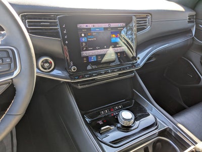 2024 Jeep Wagoneer Base