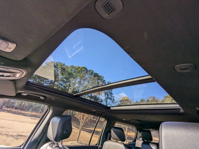 2024 Jeep Wagoneer Base