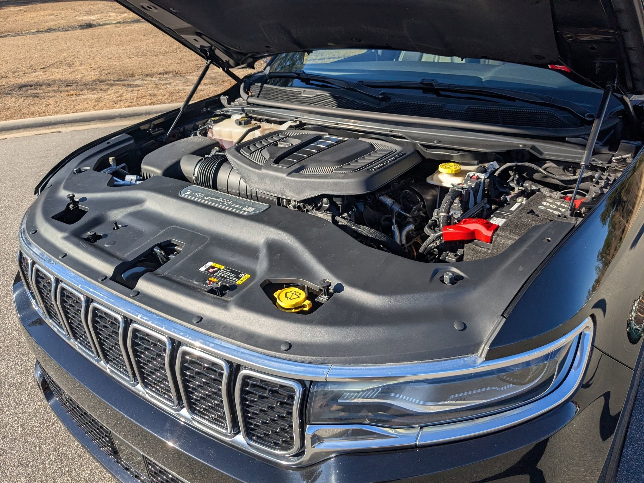 2024 Jeep Wagoneer Base