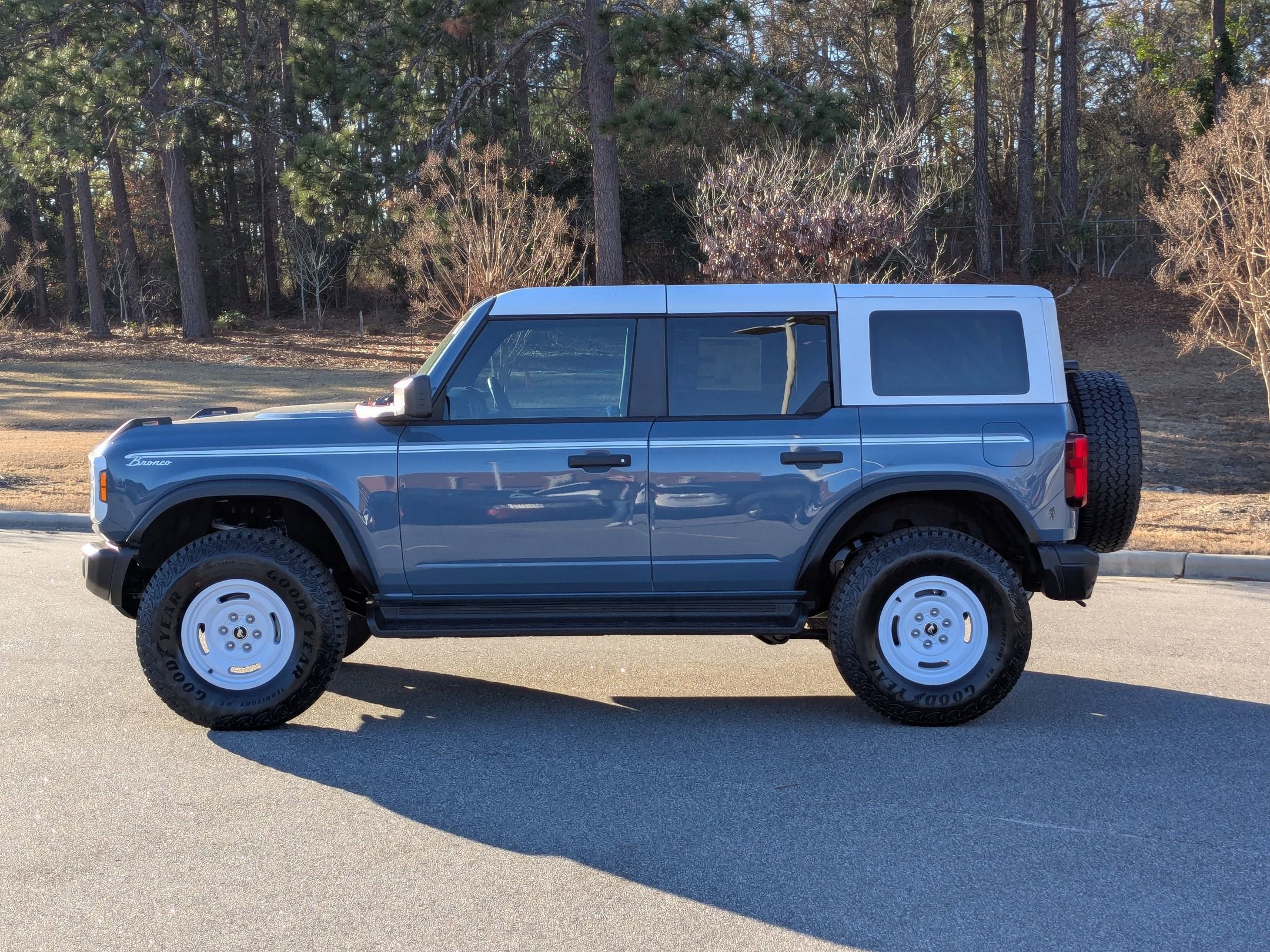 2025 Ford Bronco Heritage Edition