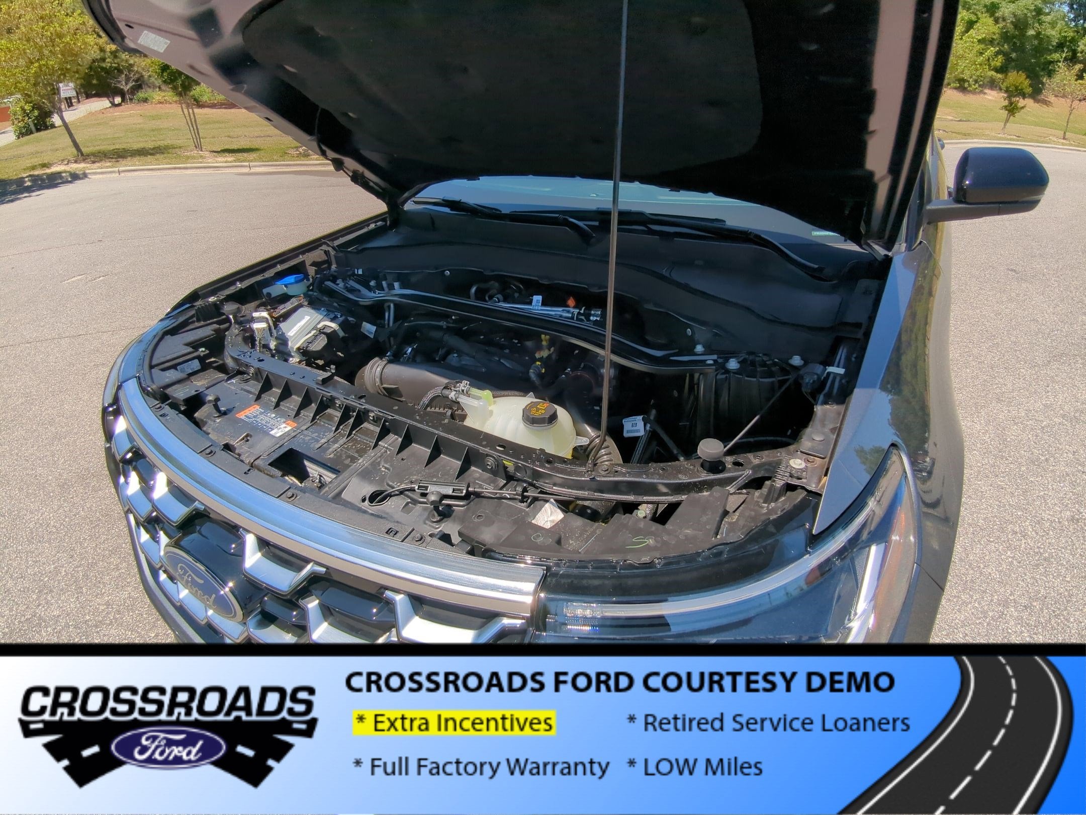 2026 Ford Explorer Platinum - Crossroads Courtesy Demo