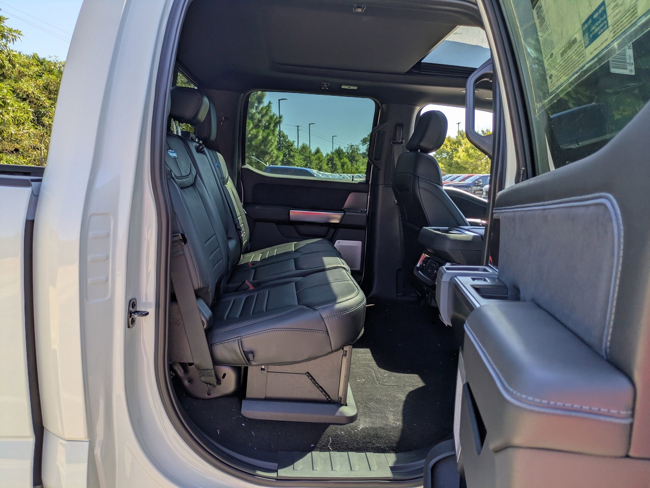 2026 Ford Super Duty F-250 SRW Platinum