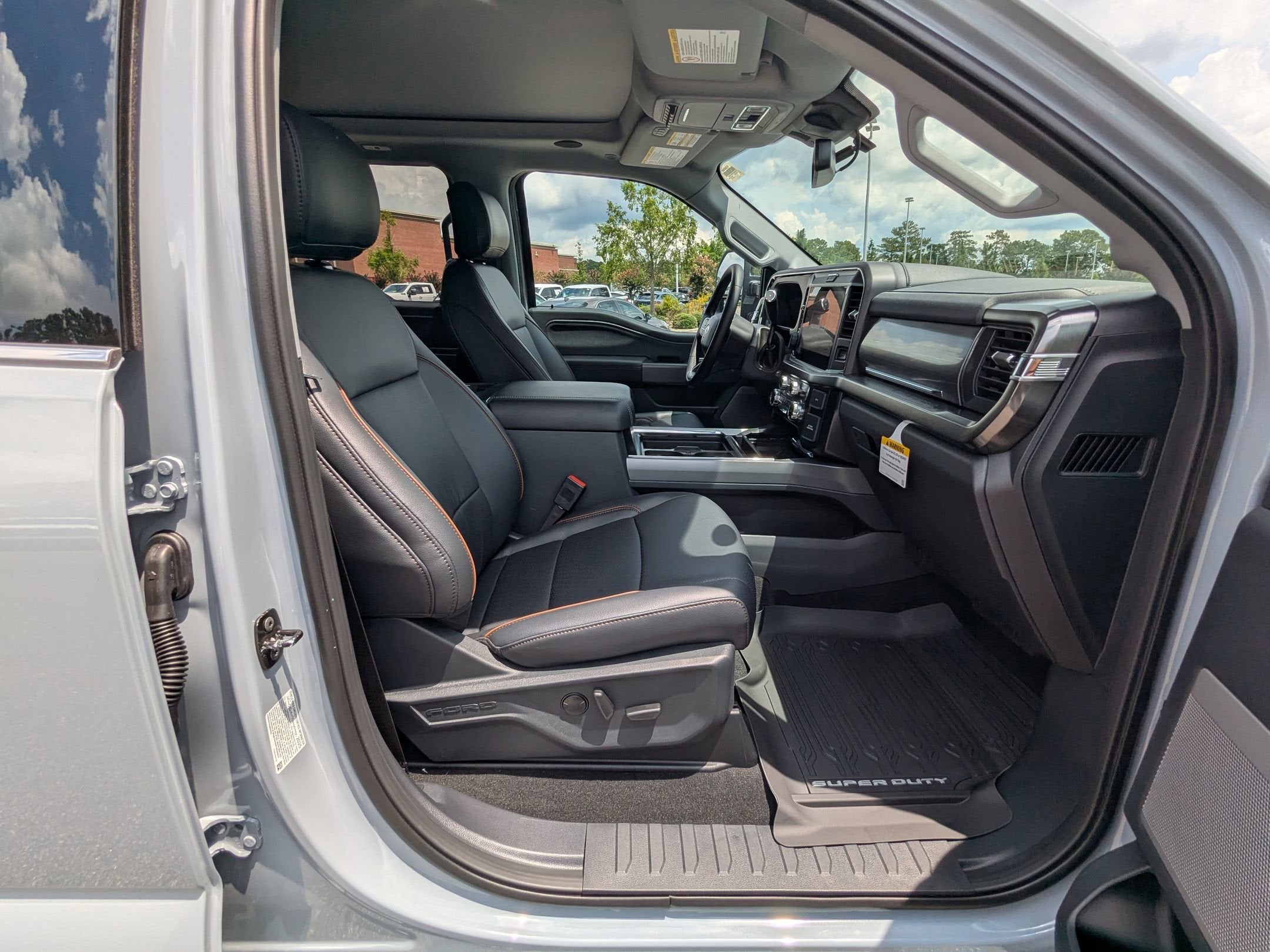 2025 Ford Super Duty F-250 SRW LARIAT