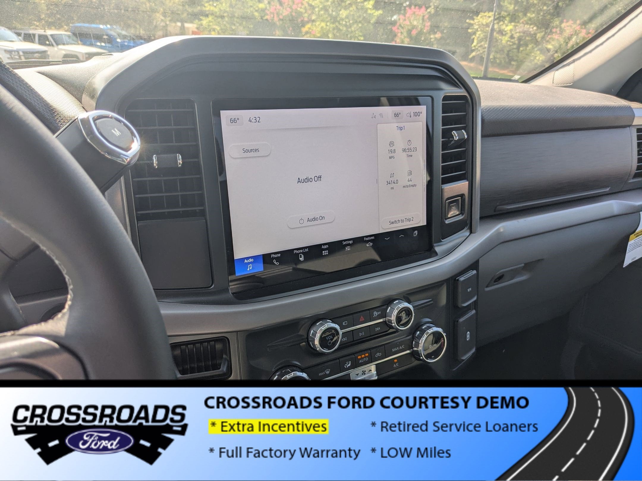 2025 Ford F-150 XLT - Crossroads Courtesy Demo