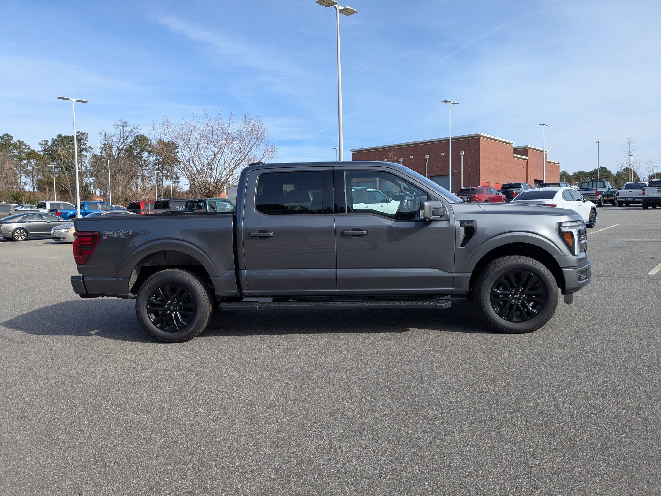 2025 Ford F-150 LARIAT