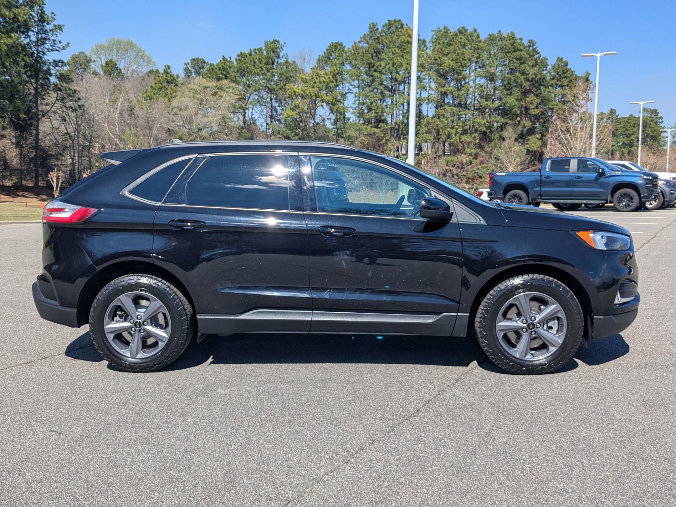 2023 Ford Edge SEL