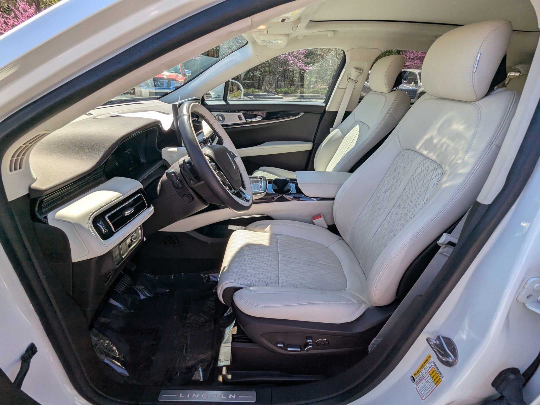 2023 Lincoln Nautilus Black Label