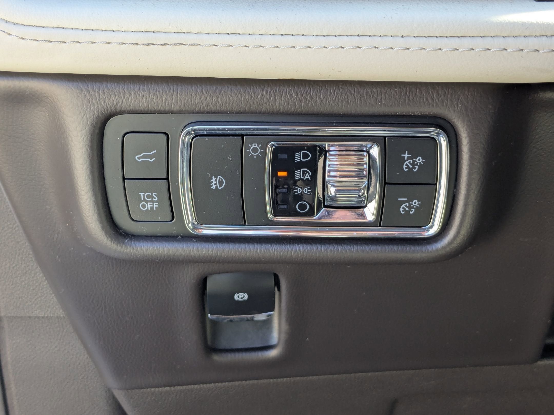 2023 Lincoln Nautilus Black Label