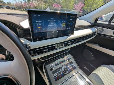 2023 Lincoln Nautilus Black Label