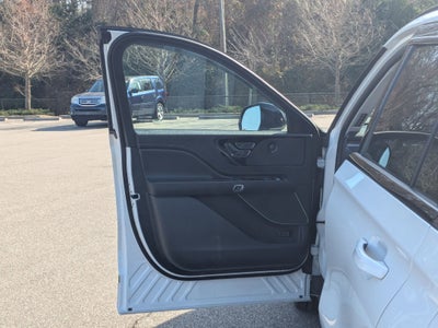 2025 Lincoln Aviator Premiere