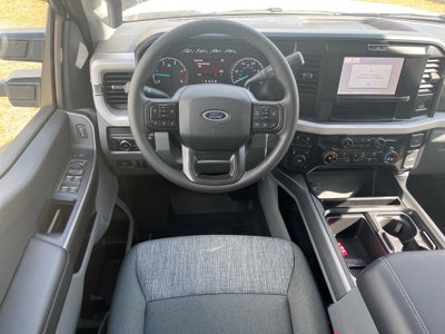 2026 Ford Super Duty F-450 DRW XLT