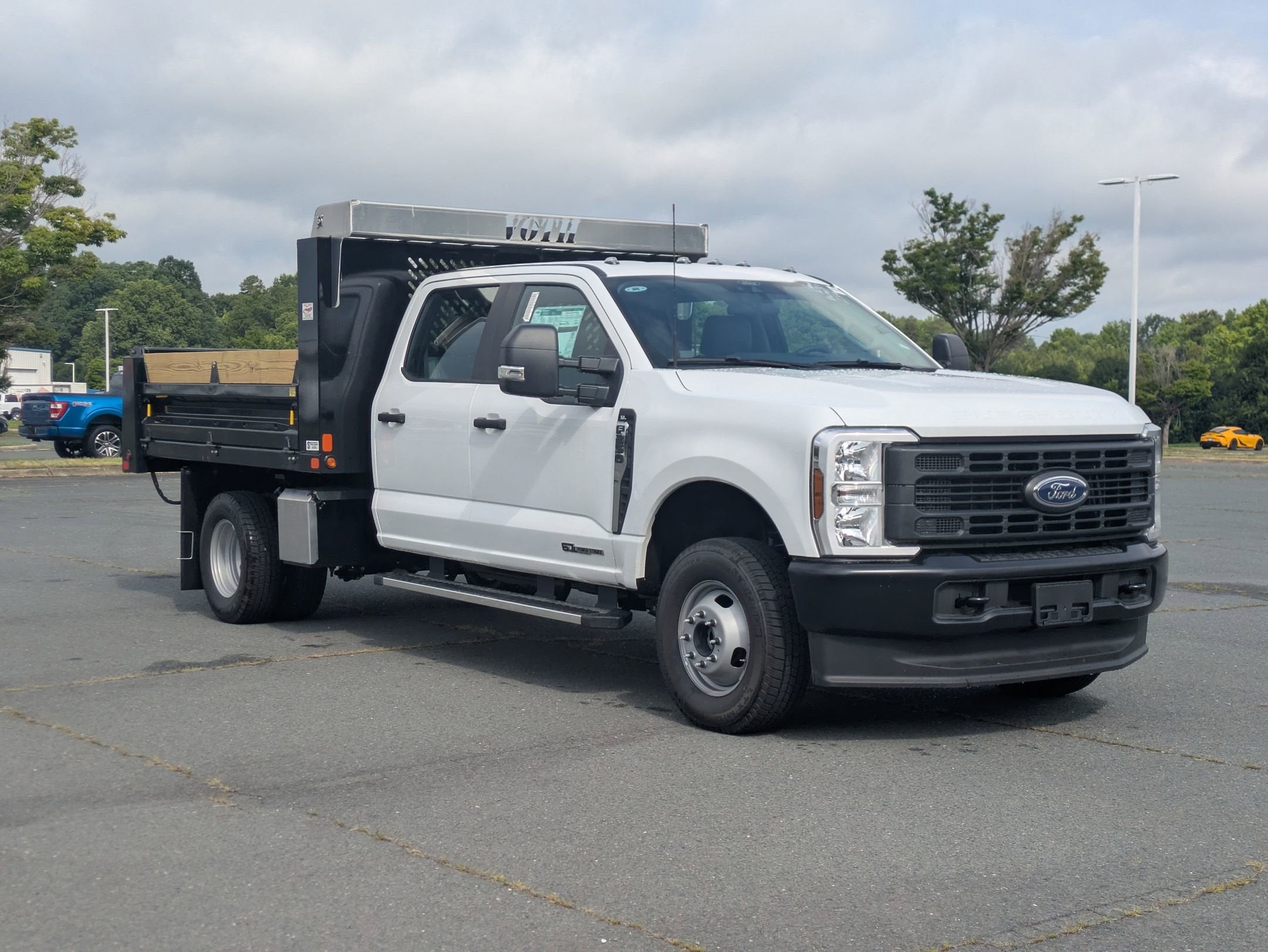 2025 Ford Super Duty F-350 DRW XL