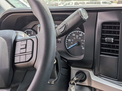 2025 Ford Super Duty F-600 DRW XL