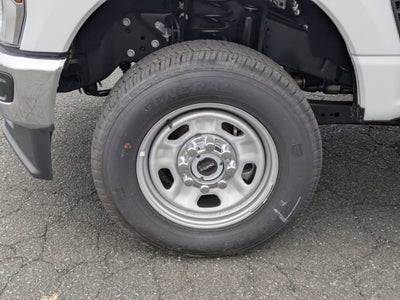 2025 Ford Super Duty F-350 SRW XL