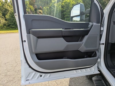 2025 Ford Super Duty F-350 SRW XL