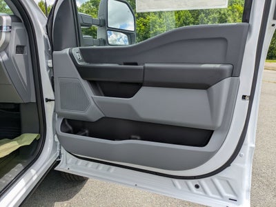 2025 Ford Super Duty F-350 DRW XL