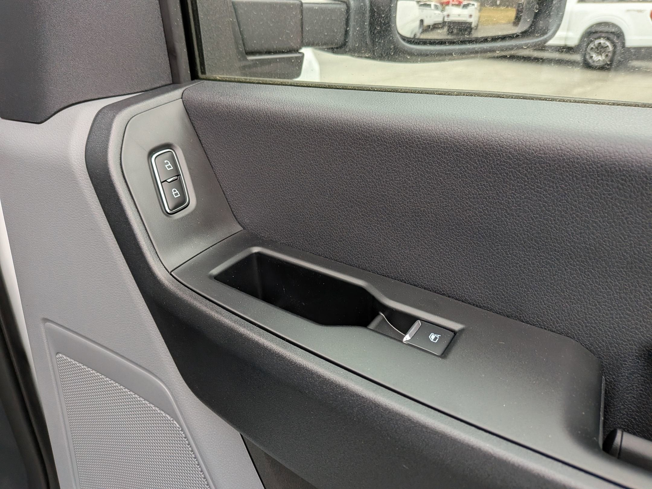 2025 Ford Super Duty F-550 DRW XL