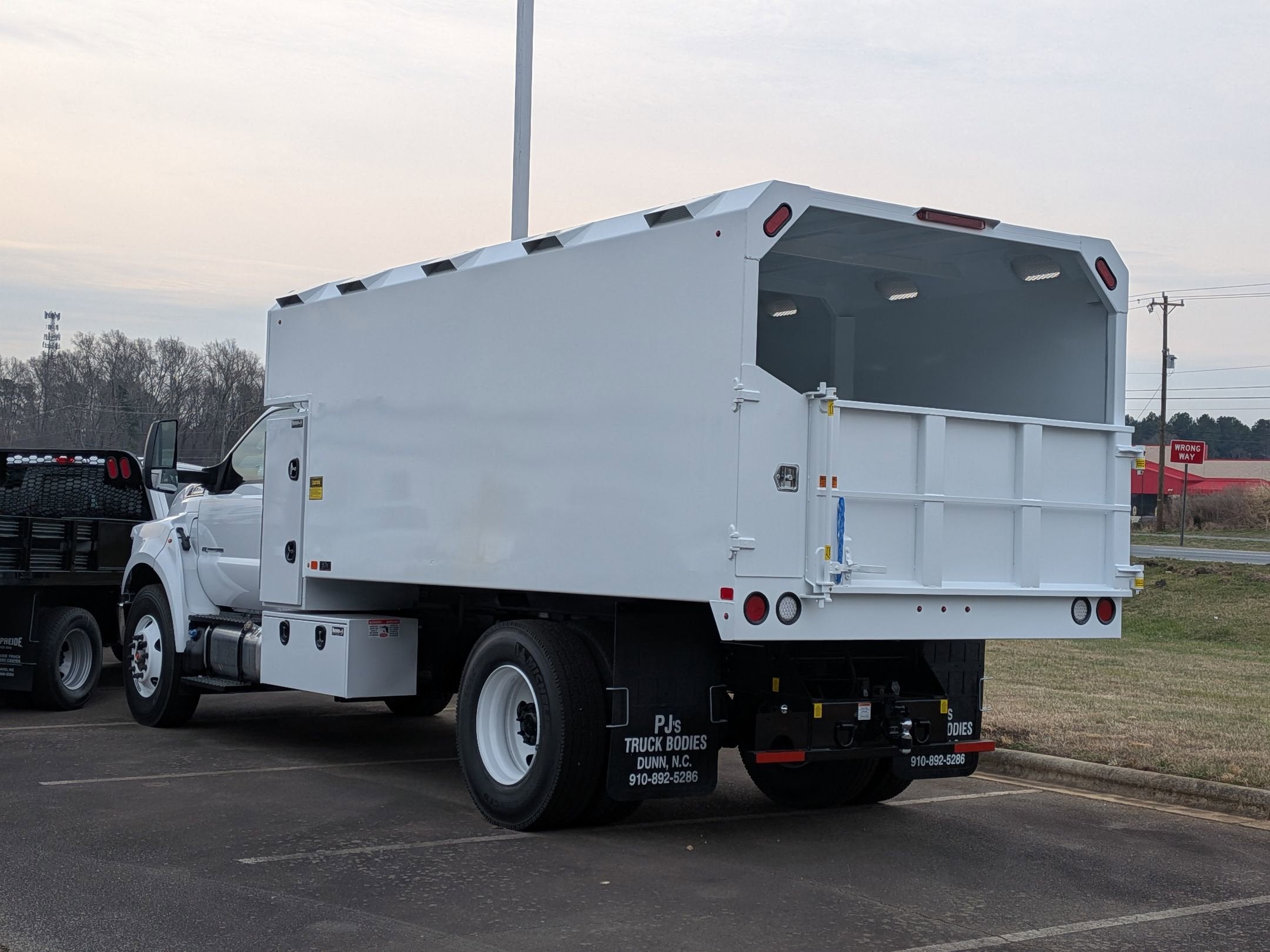 2026 Ford F-750SD Base