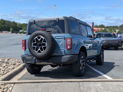 2023 Ford Bronco Outer Banks