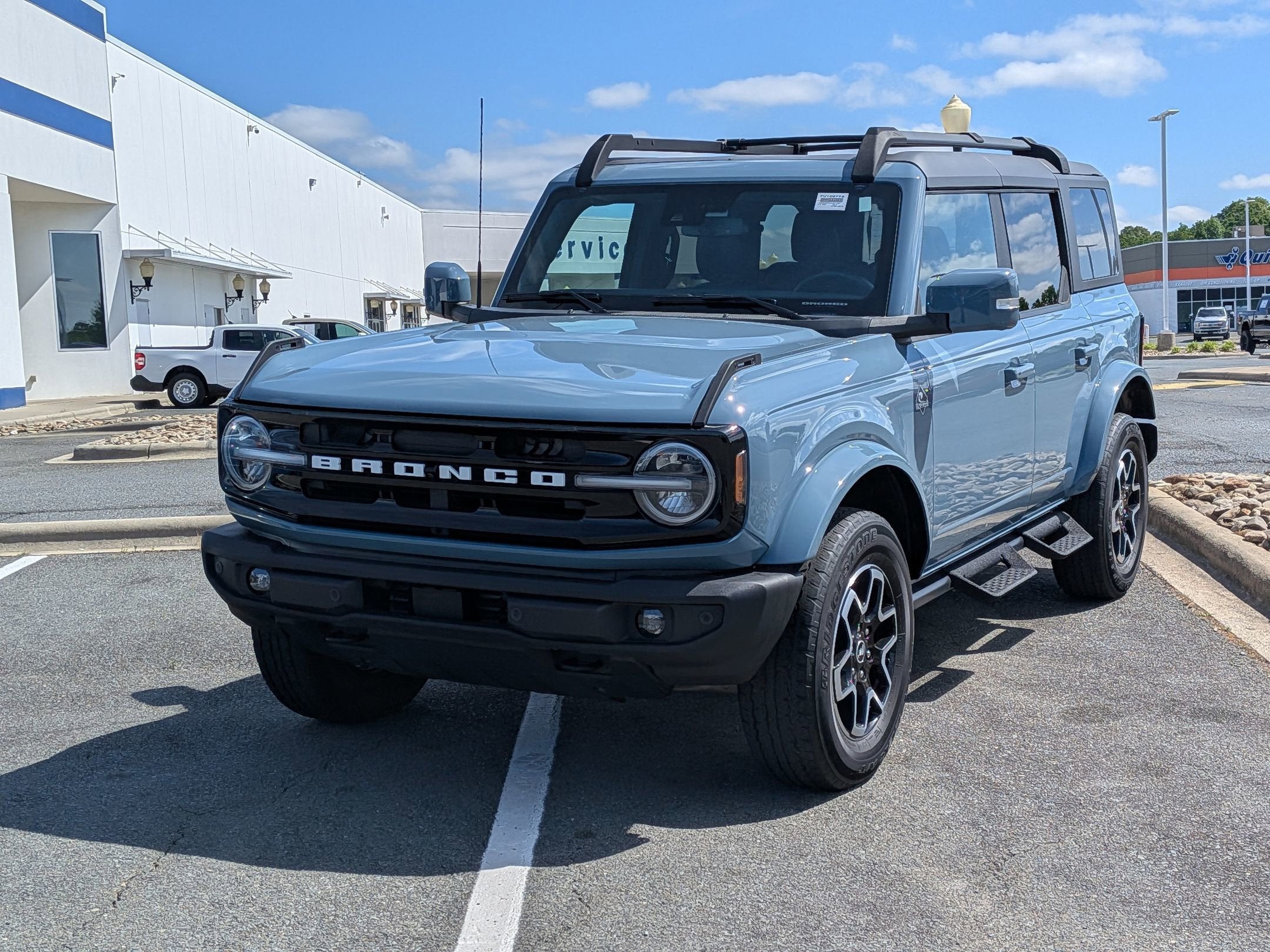 2023 Ford Bronco Outer Banks
