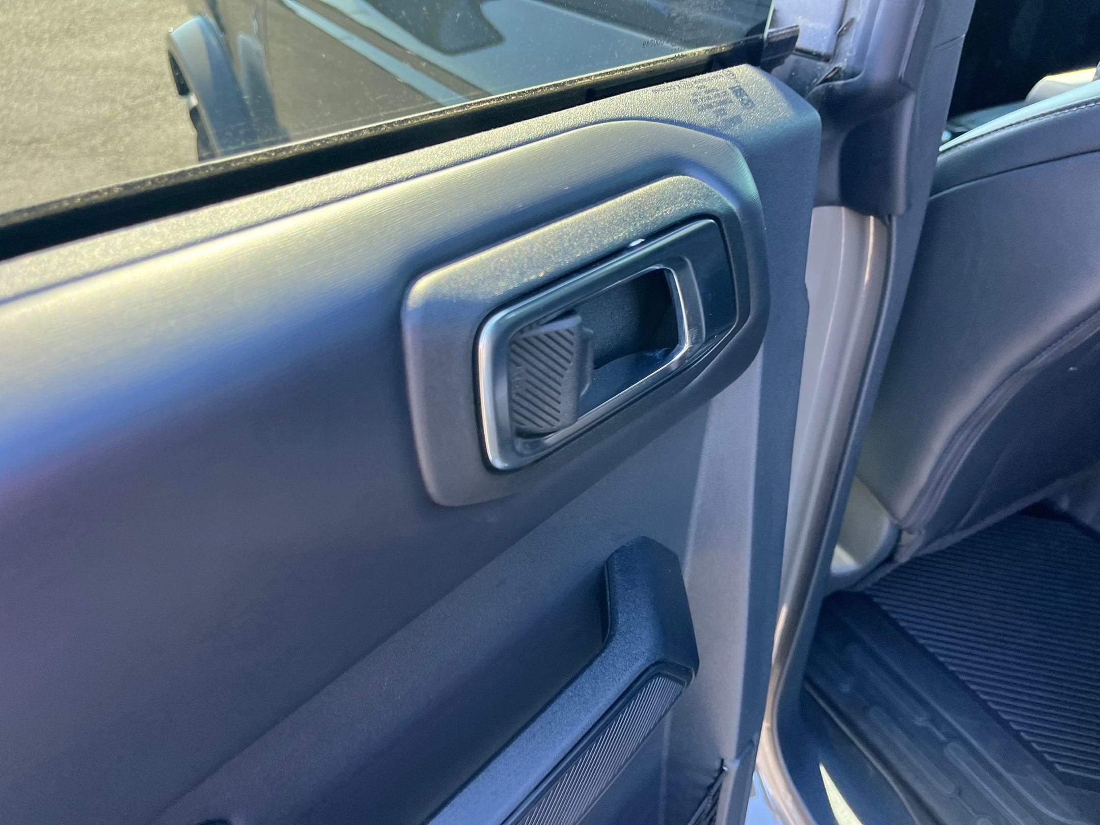 2025 Ford Bronco Outer Banks - Crossroads Courtesy Demo