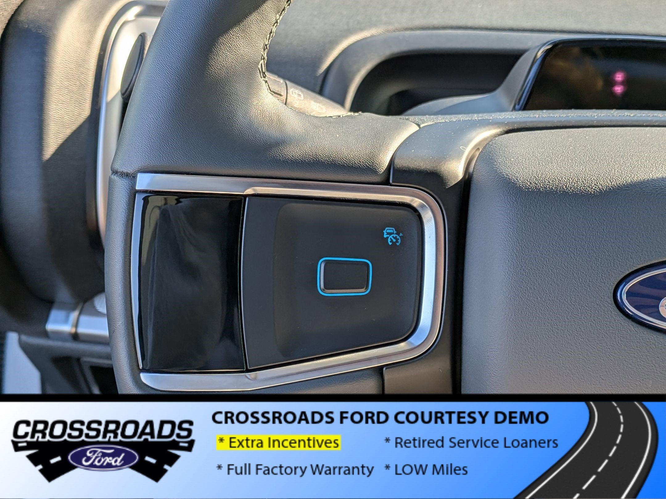 2025 Ford Expedition Active - Crossroads Courtesy Demo