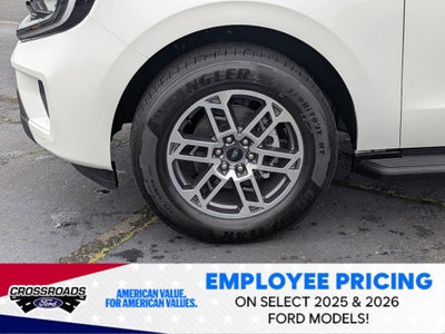 2026 Ford Expedition Active