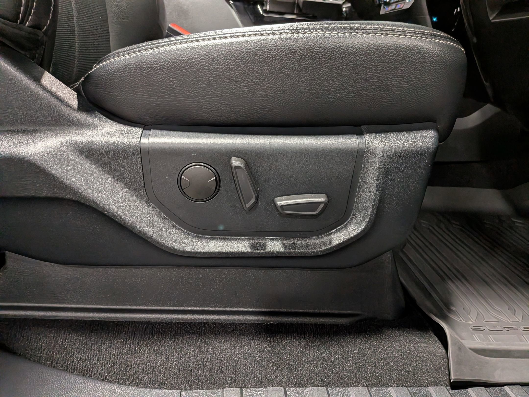 2021 Ford Super Duty F-250 SRW LARIAT