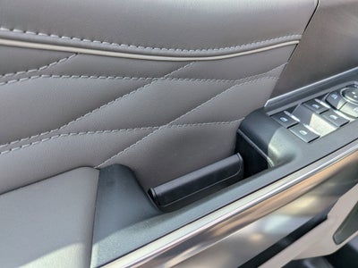 2025 Ford Super Duty F-350 SRW Platinum