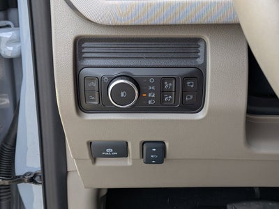 2025 Ford Super Duty F-350 SRW Platinum