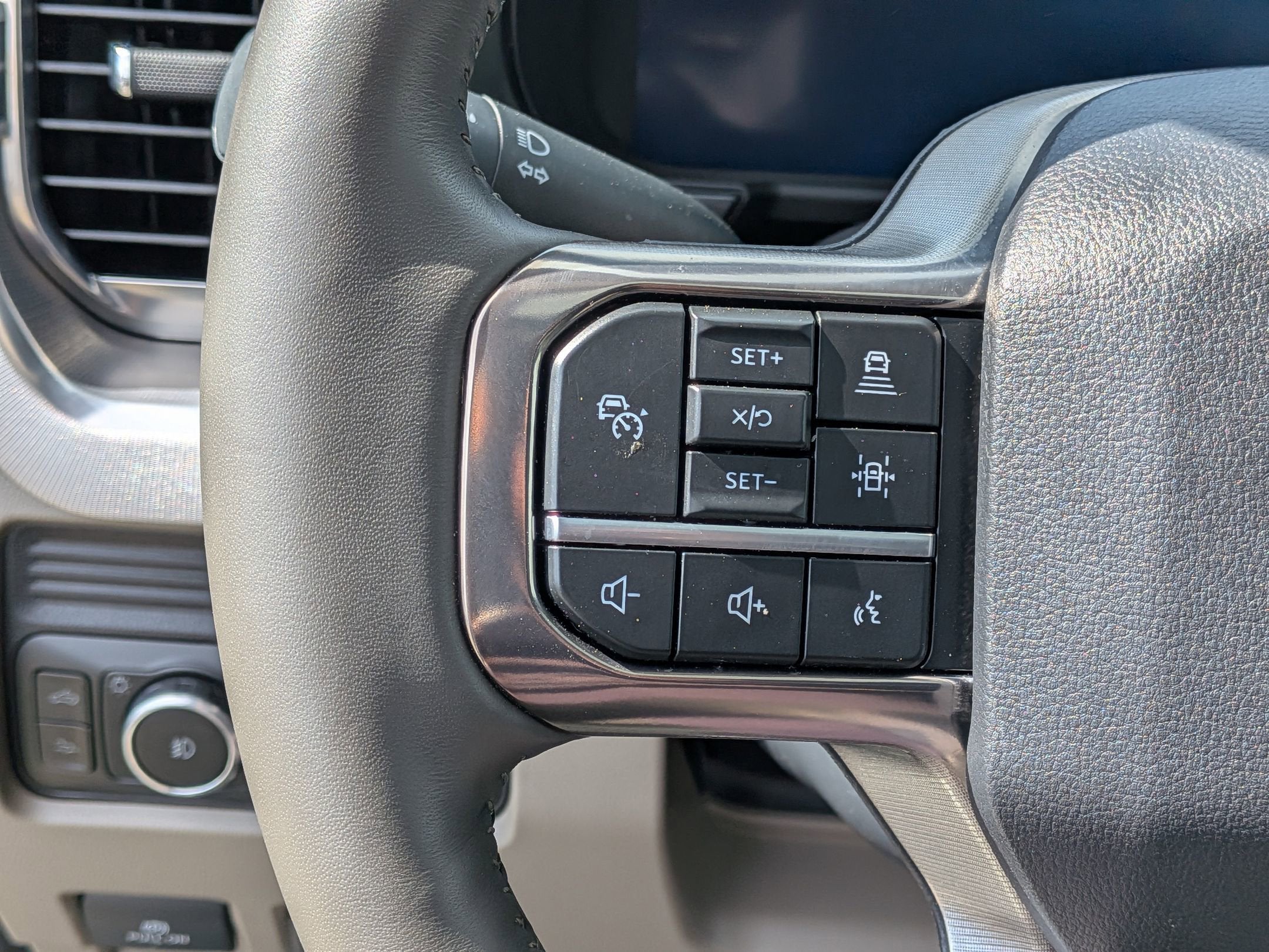 2025 Ford Super Duty F-350 SRW Platinum