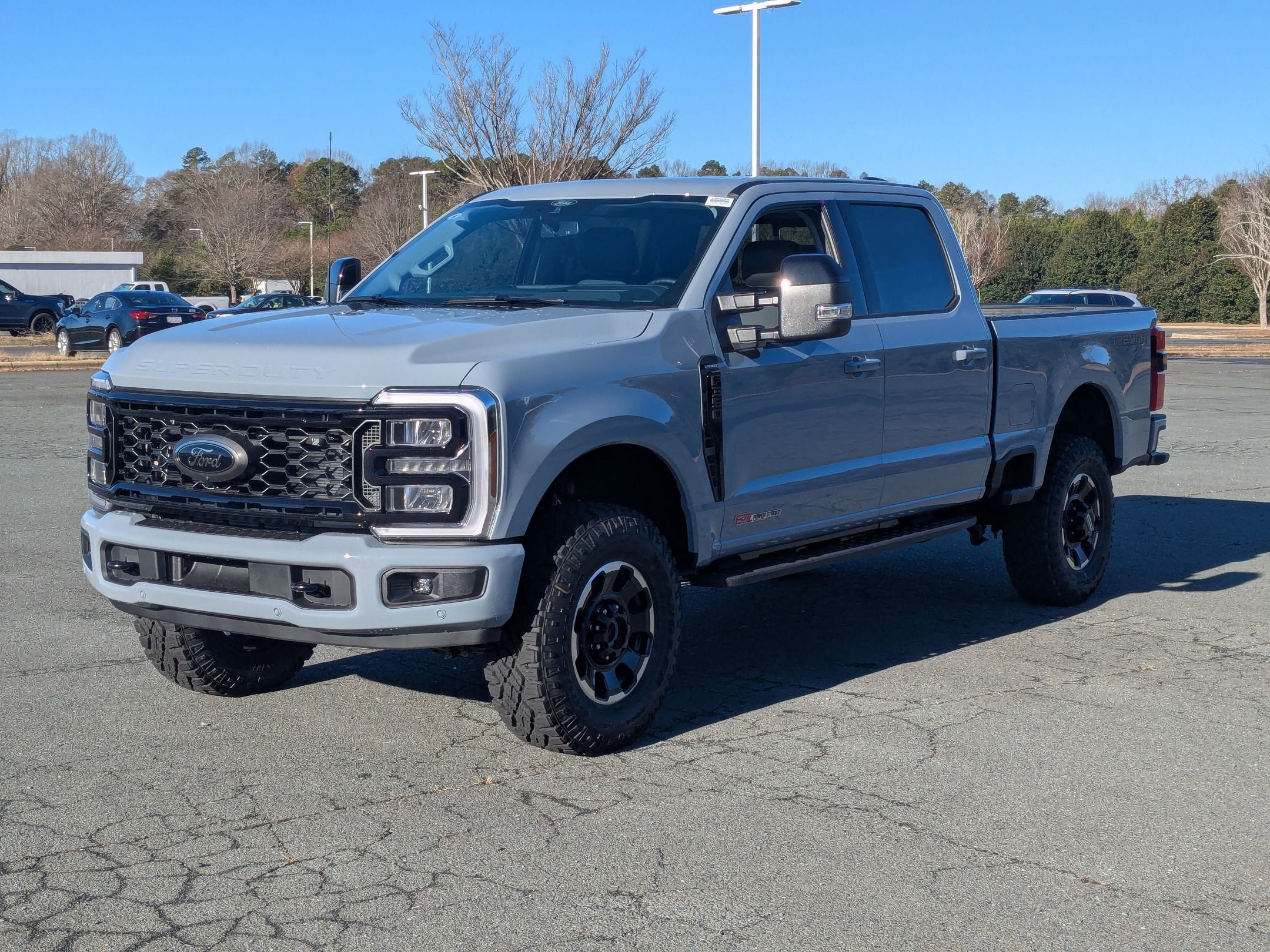 2026 Ford Super Duty F-350 SRW LARIAT
