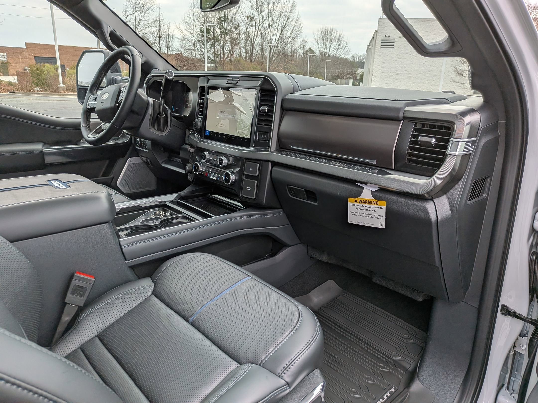 2026 Ford Super Duty F-350 SRW Platinum