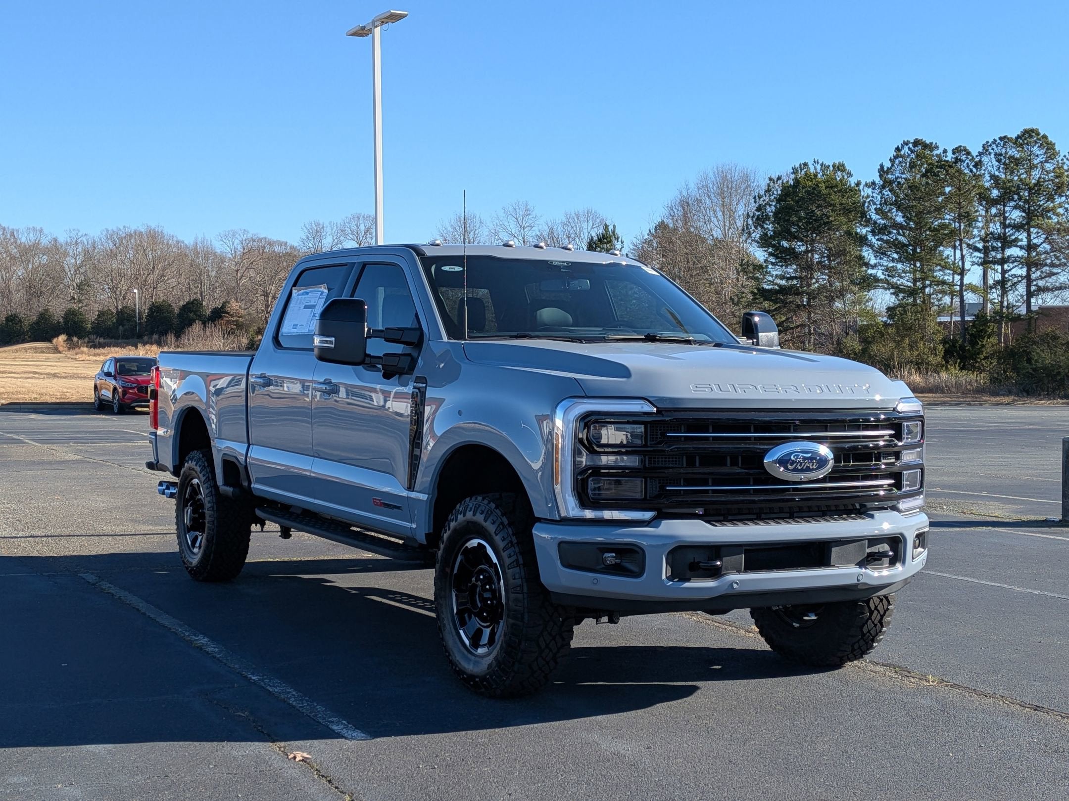 2026 Ford Super Duty F-350 SRW Platinum