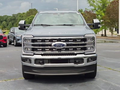 2026 Ford Super Duty F-350 SRW LARIAT