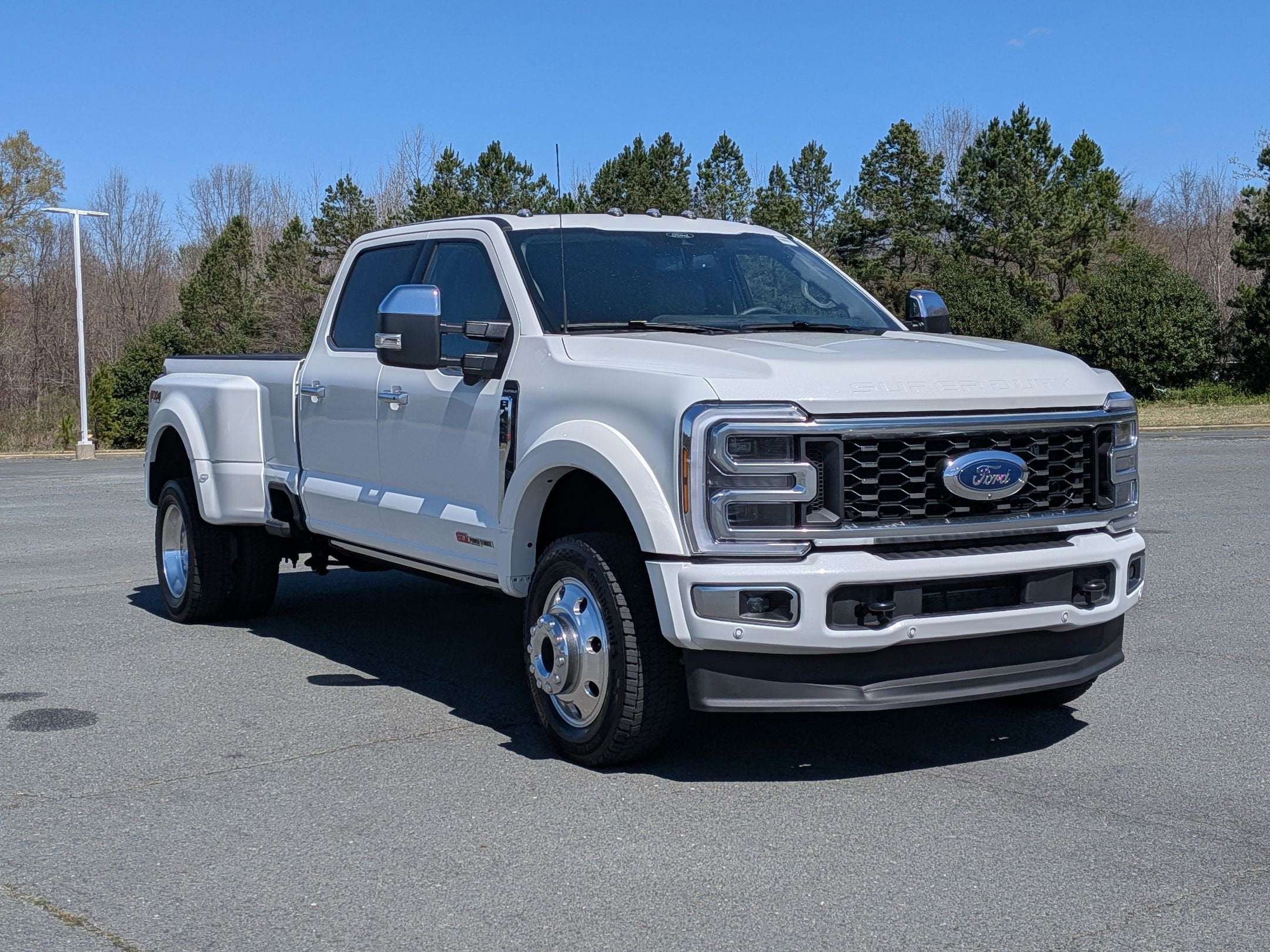 2026 Ford Super Duty F-450 DRW Platinum
