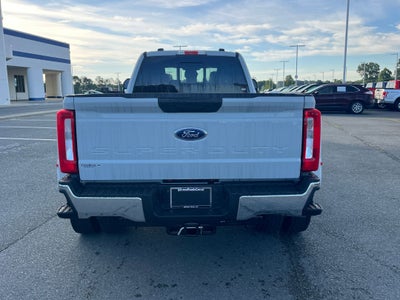 2026 Ford Super Duty F-450 DRW XLT