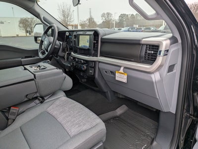 2026 Ford Super Duty F-450 DRW XLT