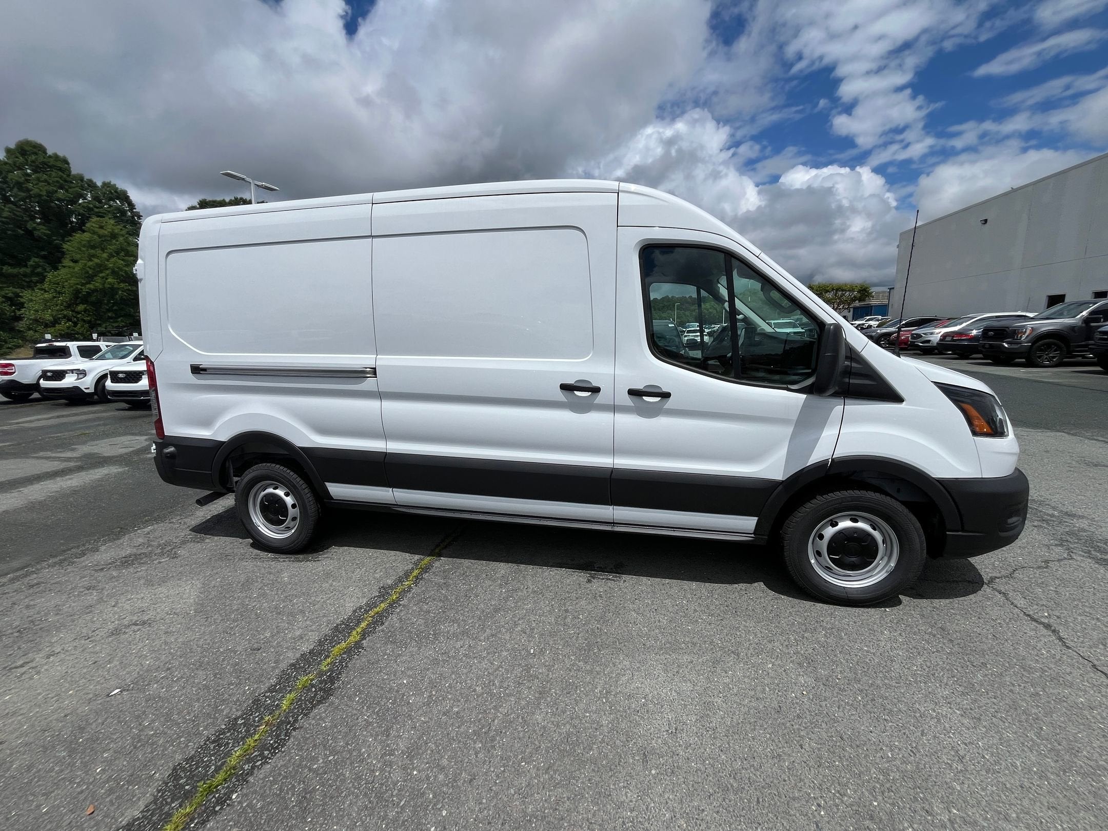 2026 Ford Transit Cargo Van Base