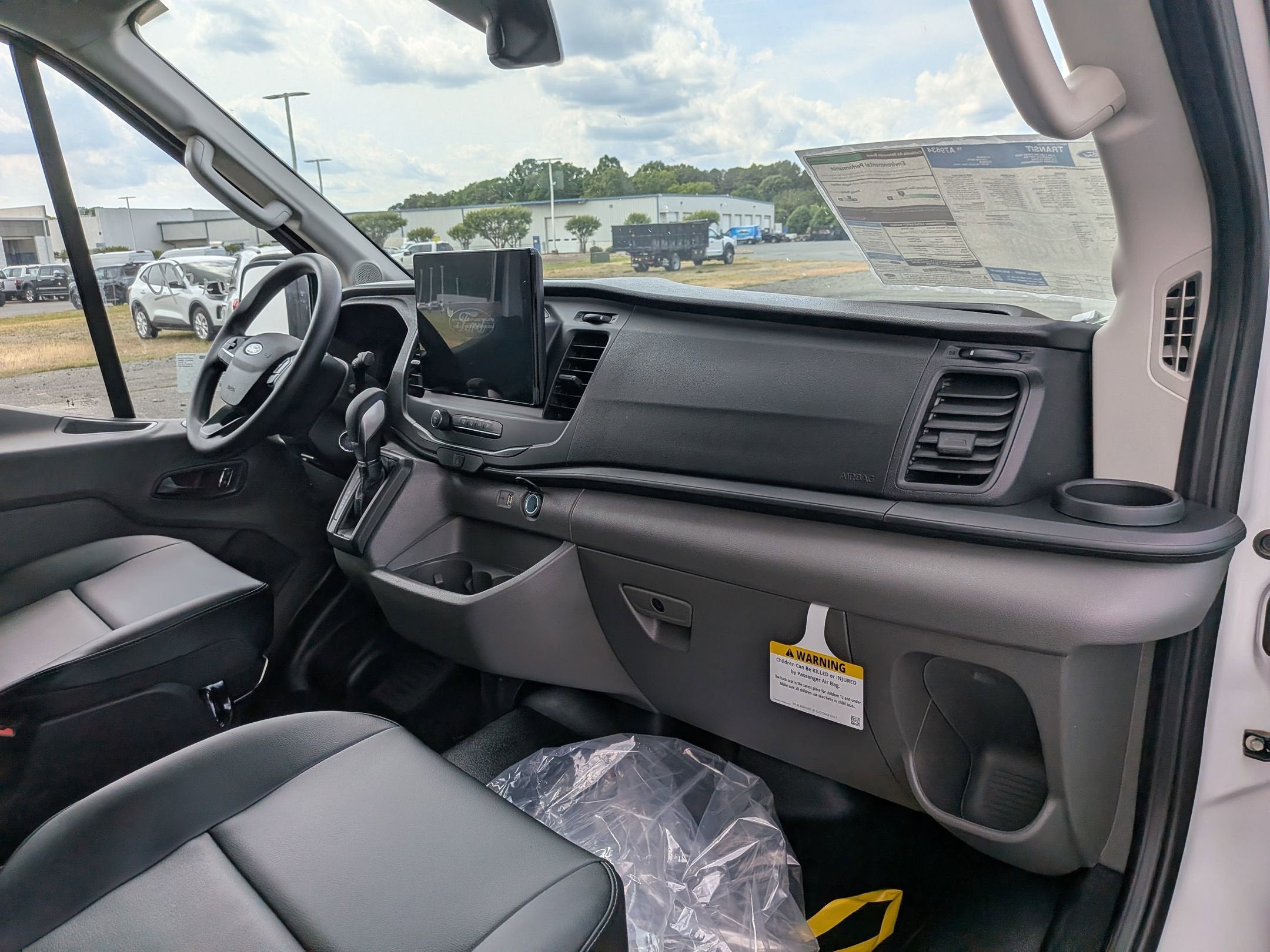 2026 Ford Transit Cargo Van Base