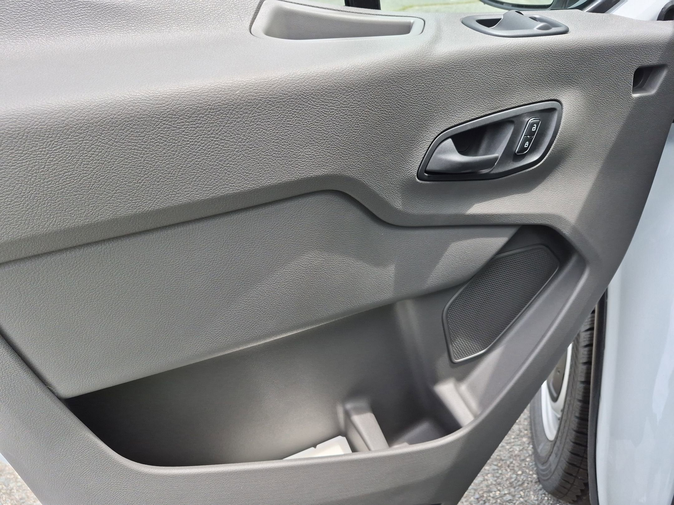 2026 Ford Transit Cargo Van Base