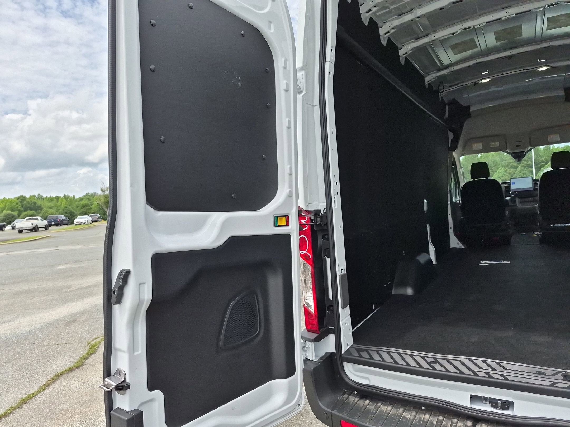 2026 Ford Transit Cargo Van Base