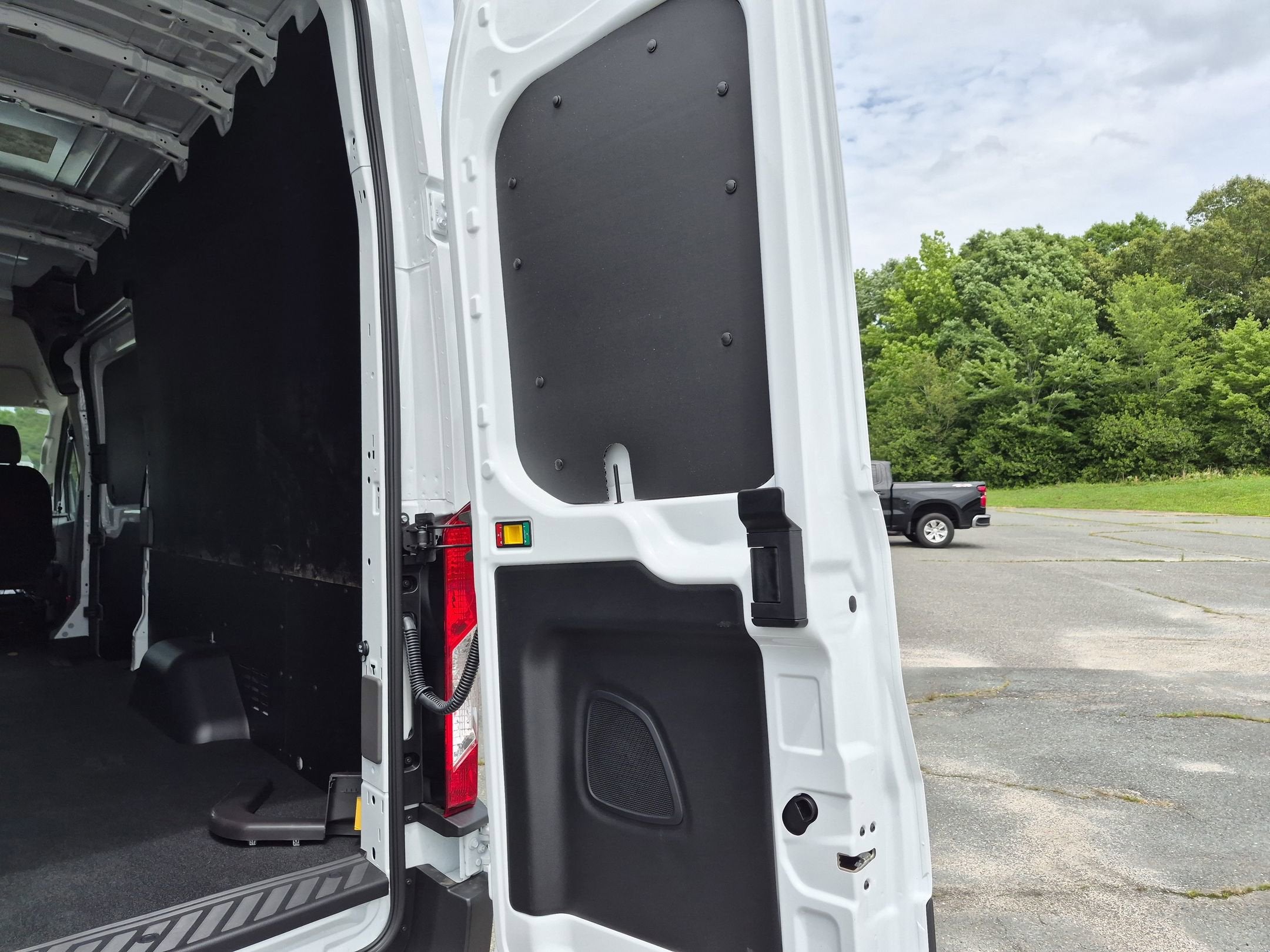 2026 Ford Transit Cargo Van Base