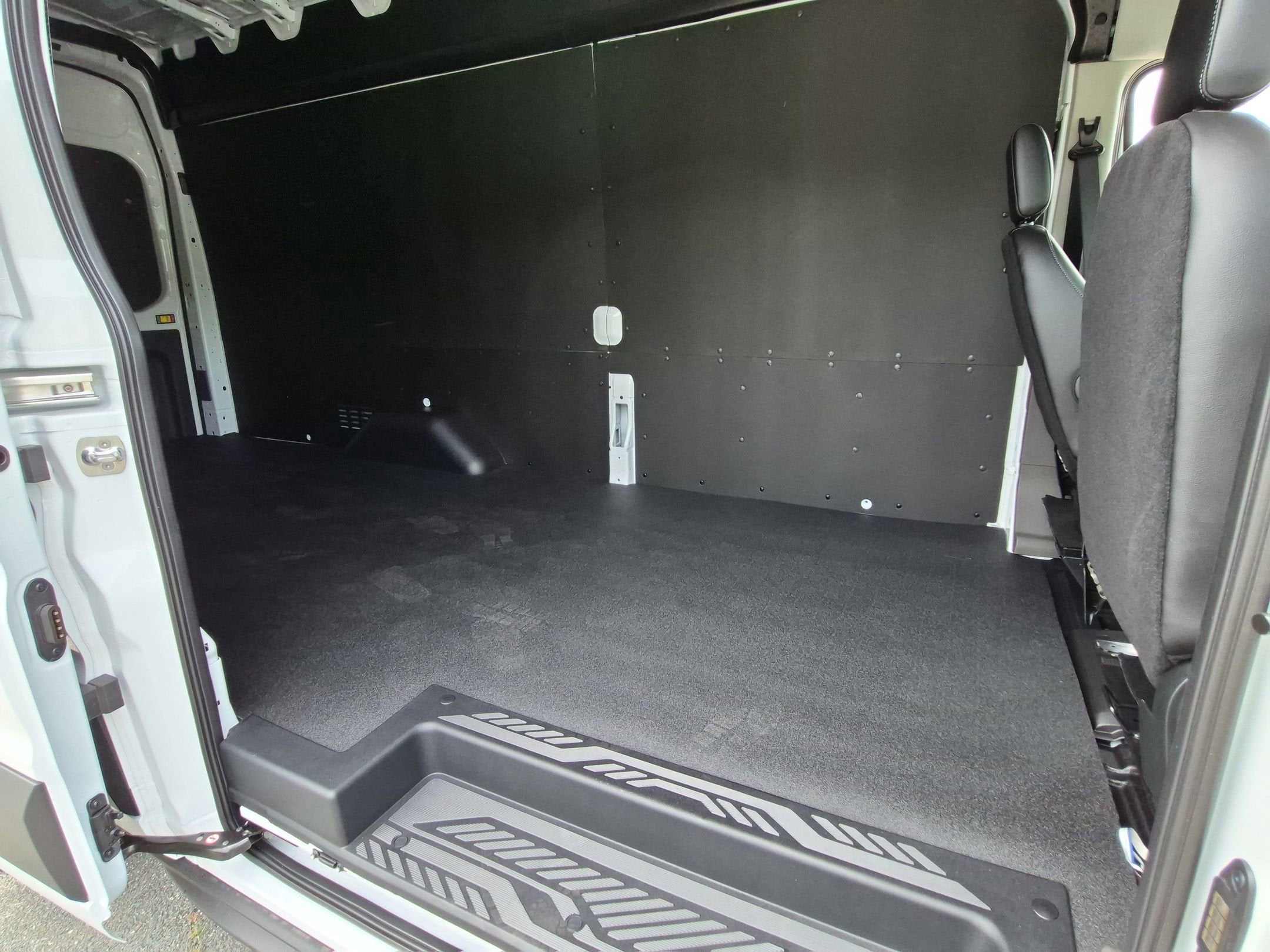 2026 Ford Transit Cargo Van Base