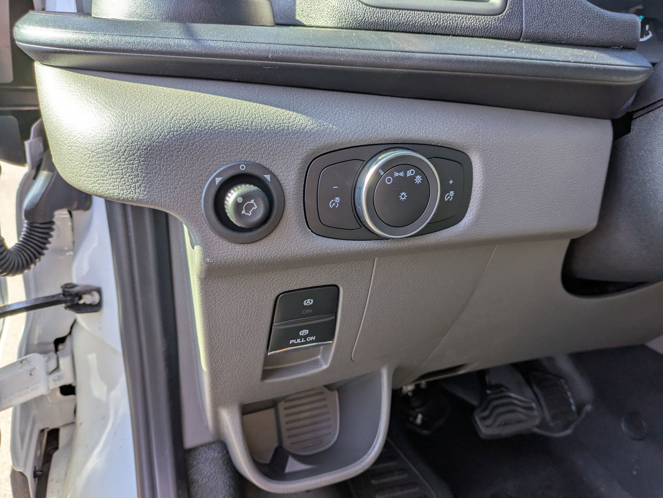 2025 Ford Transit Cargo Van Base